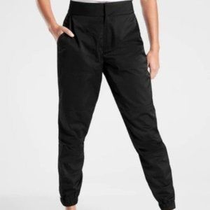 Athleta Radiant Joggers size 6 Black